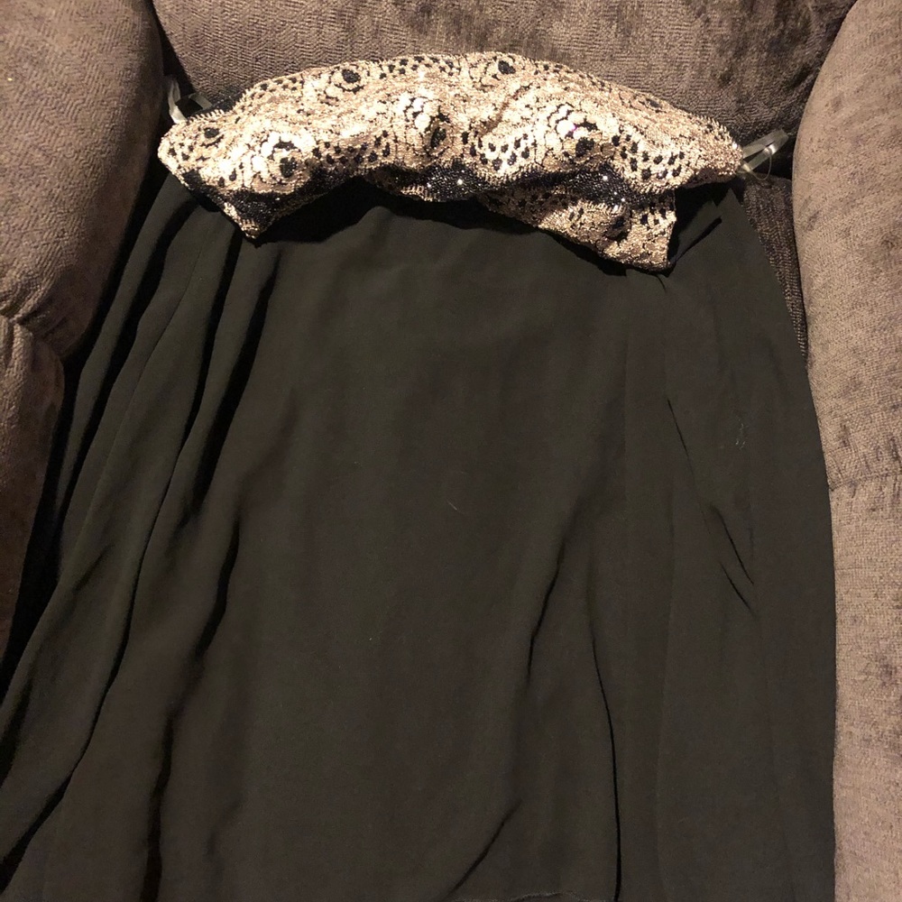 Dress NWT - Picture 2 of 5